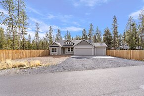 172 Avocet 4 Bedroom Home by RedAwning