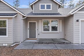 172 Avocet 4 Bedroom Home by RedAwning