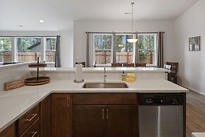 172 Avocet 4 Bedroom Home by RedAwning