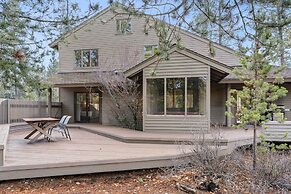 9 Cottonwood 3 Bedroom Home by RedAwning