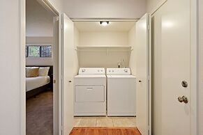 9 Cottonwood 3 Bedroom Home by RedAwning