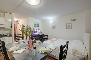 Studio Saturno 23 in the City Center