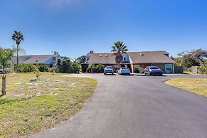 Serene St Augustine Townhome: Walk to Beach!