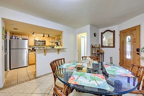 Serene St Augustine Townhome: Walk to Beach!