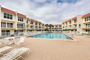 St Augustine Poolside Oasis w/ Private Patio!