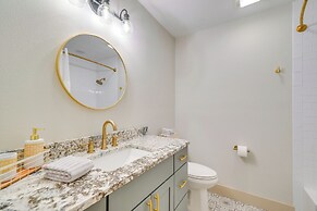 Lakefront Inverness Getaway w/ Kayaks & Bikes!