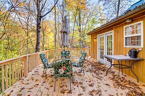Burnside Resort Cabin w/ Hot Tub & Outdoor Spots!