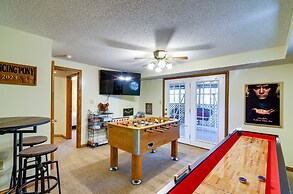 Burnside Resort Cabin w/ Hot Tub & Outdoor Spots!