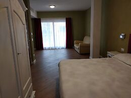 RMaison Luxury Suites Olbia