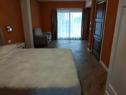 RMaison Luxury Suites Olbia