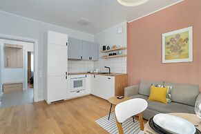Trendy Apartment Polna by Renters