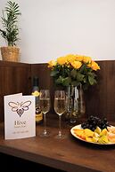 Hive Family House