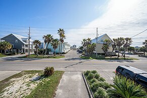 Come On Back 1 Block to Beach Access