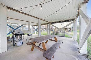 Come On Back 1 Block to Beach Access