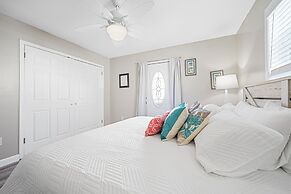 Come On Back 1 Block to Beach Access