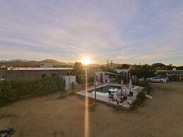 Vista Sierra Laguna
