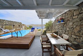 Villa Princess 1 4BD with Pool Panormos