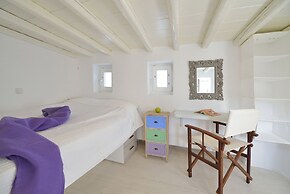 Villa Princess 1 4BD with Pool Panormos