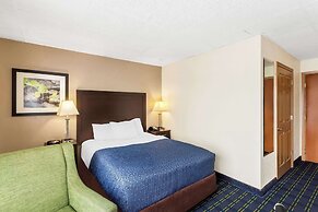 Econo Lodge Waynesboro - Skyline Drive