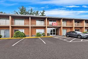 Econo Lodge Waynesboro - Skyline Drive