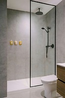 Sonder by Marriott Bonvoy Apollon Apartments Old Montreal