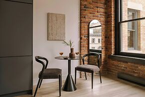 Sonder by Marriott Bonvoy Apollon Apartments Old Montreal