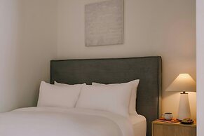 Sonder by Marriott Bonvoy Apollon Apartments Old Montreal