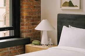 Sonder by Marriott Bonvoy Apollon Apartments Old Montreal