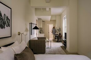 Sonder by Marriott Bonvoy The Craftsman Apartments Downtown LA