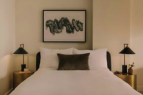Sonder by Marriott Bonvoy The Craftsman Apartments Downtown LA