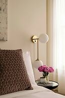 Sonder by Marriott Bonvoy The Craftsman Apartments Downtown LA