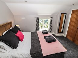 The Olde Drill House