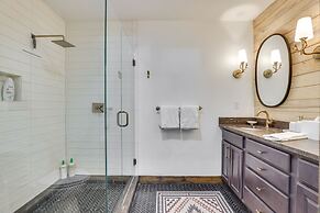 Modern Alma Vacation Rental w/ Mountain Views!