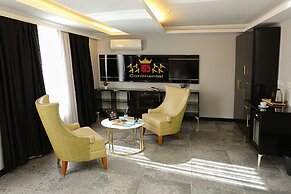 KY Continental Apartments