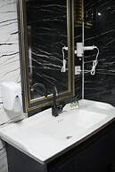 KY Continental Apartments