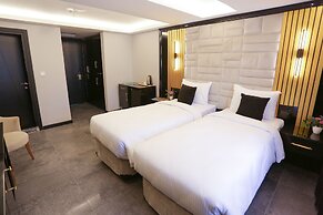 KY Continental Apartments