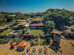 Casa com Cinco Quartos Pé na Areia