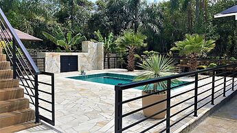 Casa Privativa com Piscina na Ferrugem