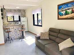 Casa Privativa com Piscina na Ferrugem