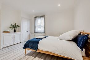 Bright & Spacious 2-Bedroom House