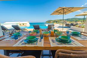 Villa Halcyon in St Stefanos Bay