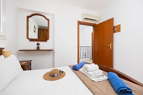 Villa Afrodite Classico