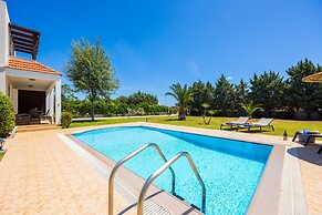 Villa Afrodite Classico