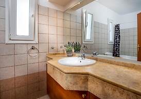 Villa Afrodite Classico