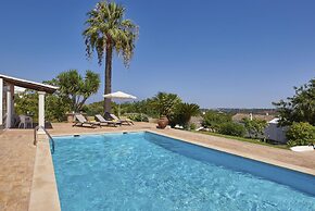 Casa do Carmo in Moncarapacho