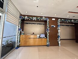One Palm Tree Villas Across NAIA T3