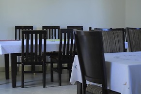 Rainbow guest house bundibugyo
