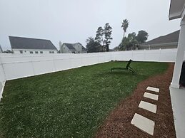 22811 Ann Miller - Saltwater Solace 4 Bedroom Home by RedAwning