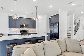 22811 Ann Miller - Saltwater Solace 4 Bedroom Home by RedAwning