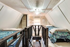 Cozy Bethlehem Family Cabin Near Skiing & Hiking!